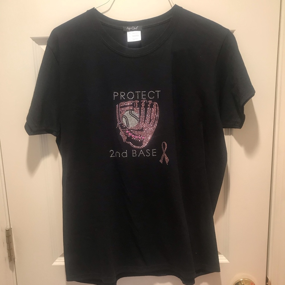 Lyn Dorf, Tee, Black